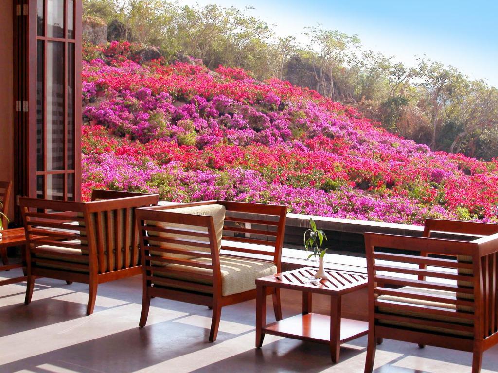 Guesthouse International Hotel Sanya Eksteriør bilde