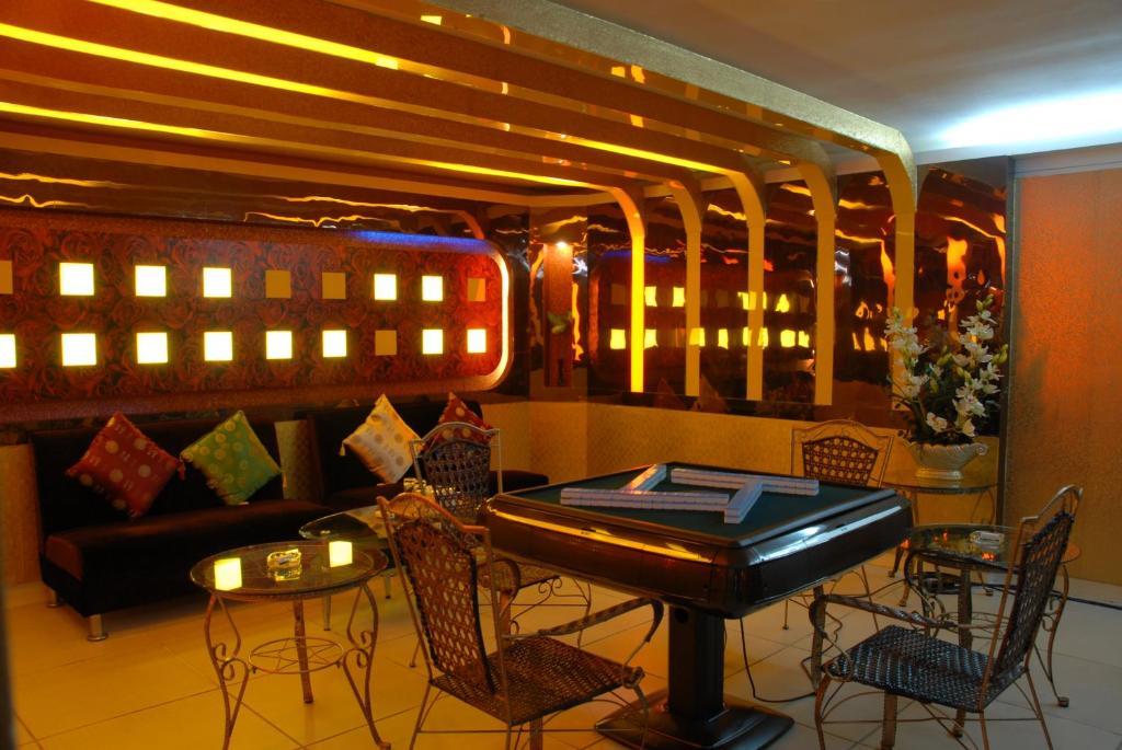 Guesthouse International Hotel Sanya Eksteriør bilde